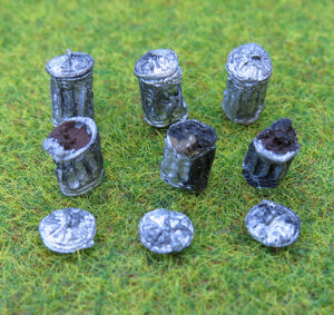 Dustbins (x6)
