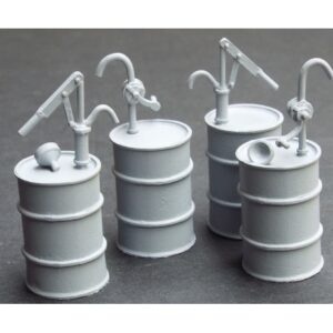 smra62-4-oil-drums-with-hand-pumps