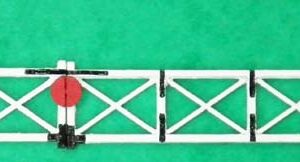 Level Crossing with Asymmetric Gates Kit