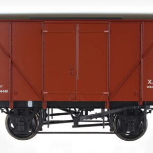 BR Standard Plywood Van in BR Bauxite livery (B764481)